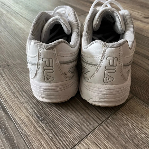 Fila Gray and White Sneakers - Picture 4 of 6